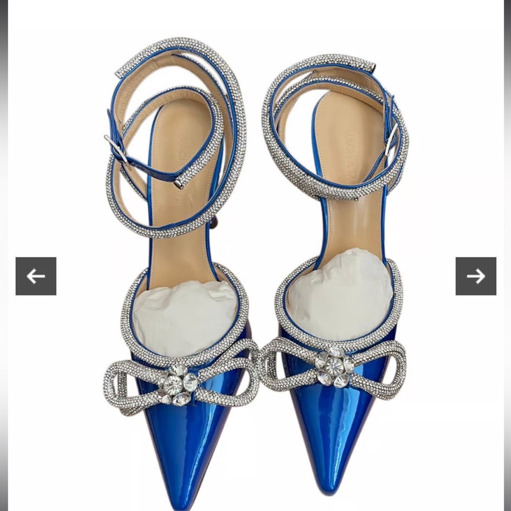 Mach & Mach double bow heel